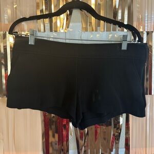 Vintage Bebe Shorts - Size 8